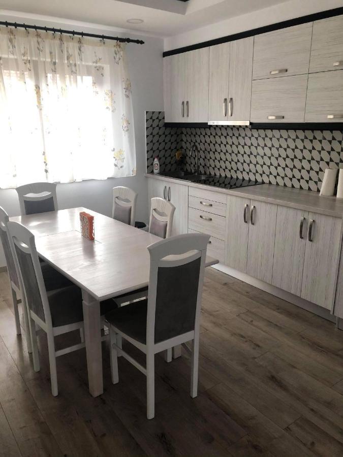 Holiday Luxury Villa With Private Garden Шелимбэр Экстерьер фото